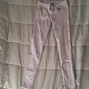 Size 4 long mauve American Eagle jeggings